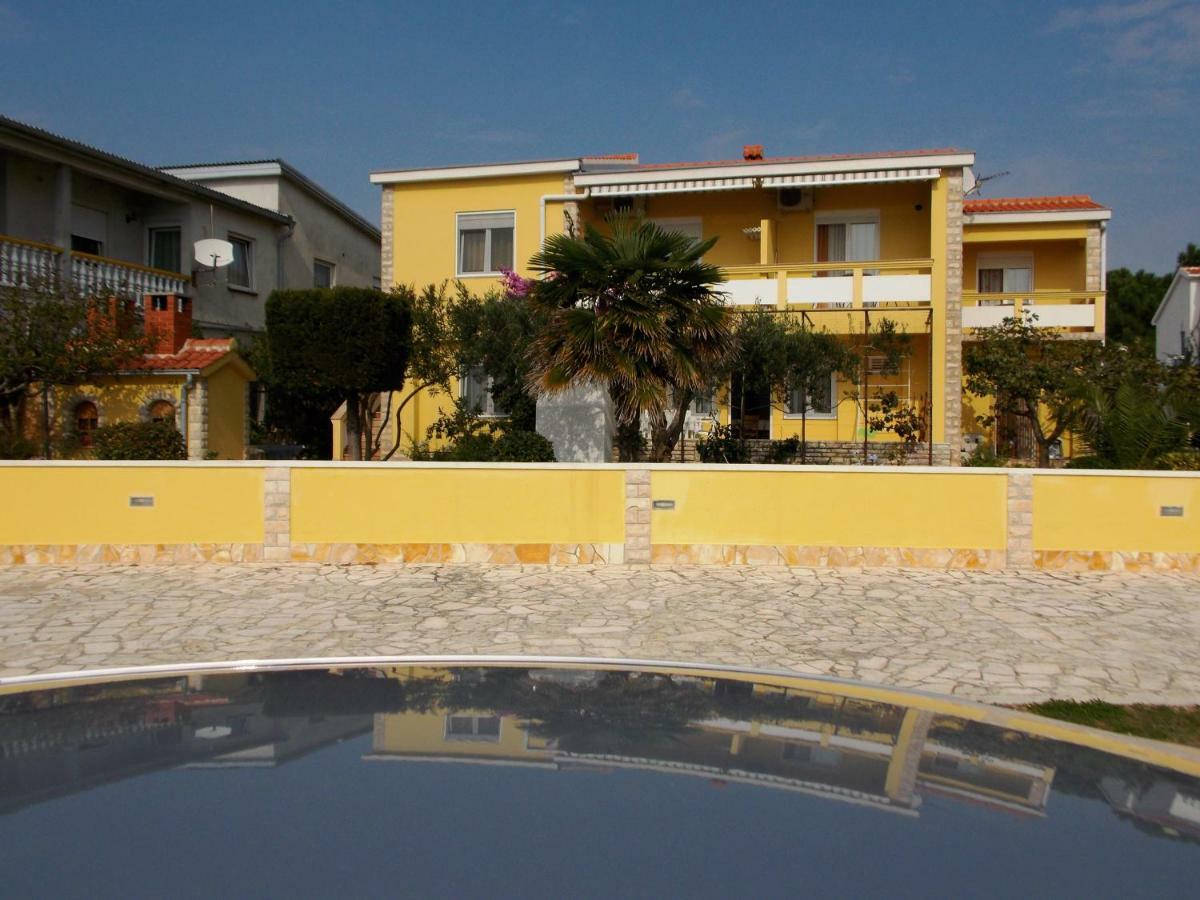 Apartment House Inga Вир Екстер'єр фото